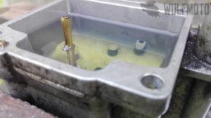 Gas Leaking From Overflow Tube (Motorcycle) - How To Diagnose & Fix